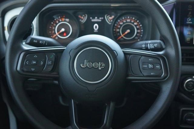 new 2024 Jeep Gladiator car, priced at $38,440