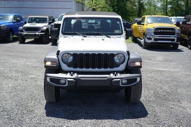 new 2024 Jeep Gladiator car, priced at $38,440