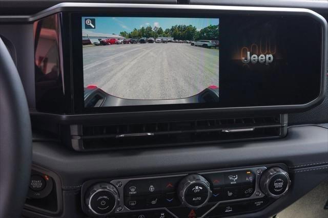 new 2024 Jeep Gladiator car, priced at $48,170