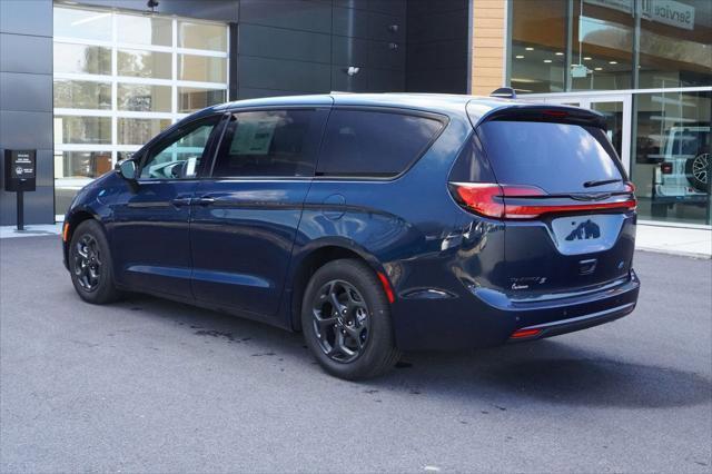 new 2023 Chrysler Pacifica Hybrid car, priced at $54,751