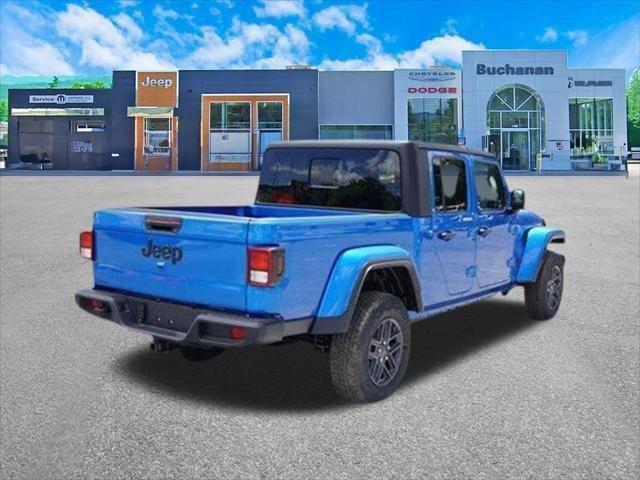 new 2024 Jeep Gladiator car, priced at $43,306