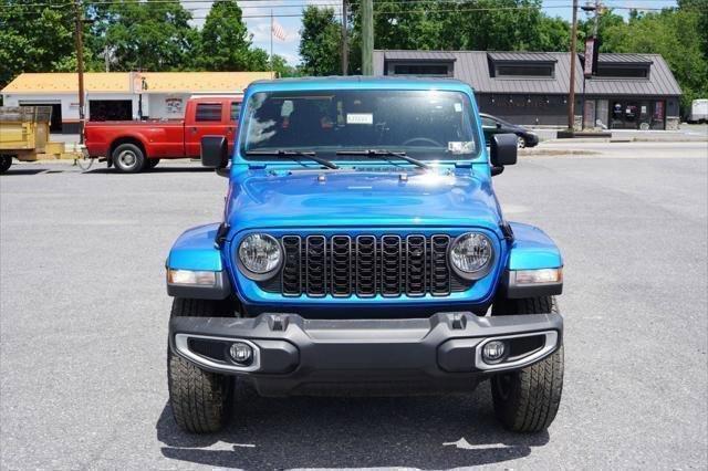 new 2024 Jeep Gladiator car, priced at $43,306