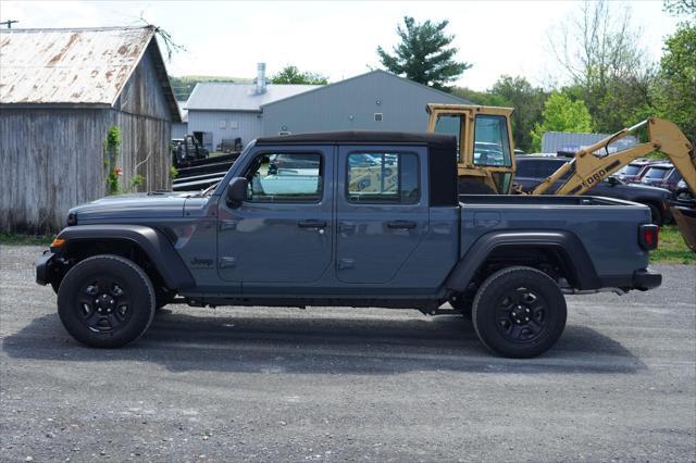 new 2024 Jeep Gladiator car, priced at $37,582