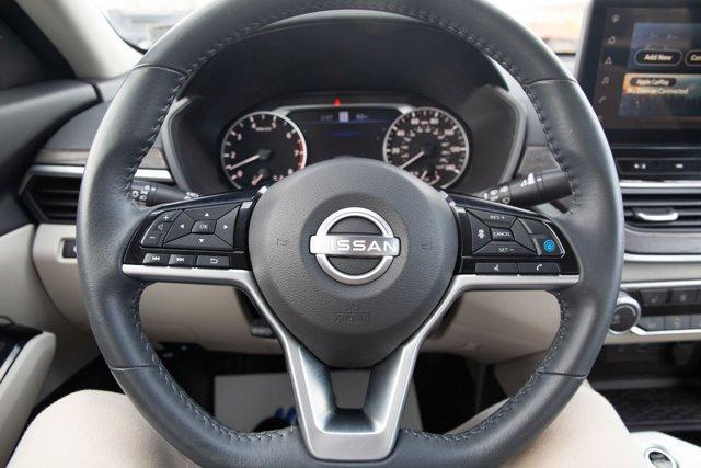 used 2023 Nissan Altima car, priced at $24,658