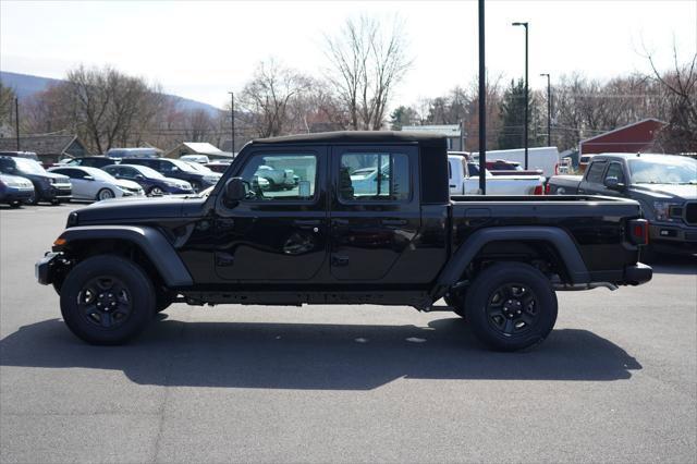 new 2024 Jeep Gladiator car, priced at $37,039