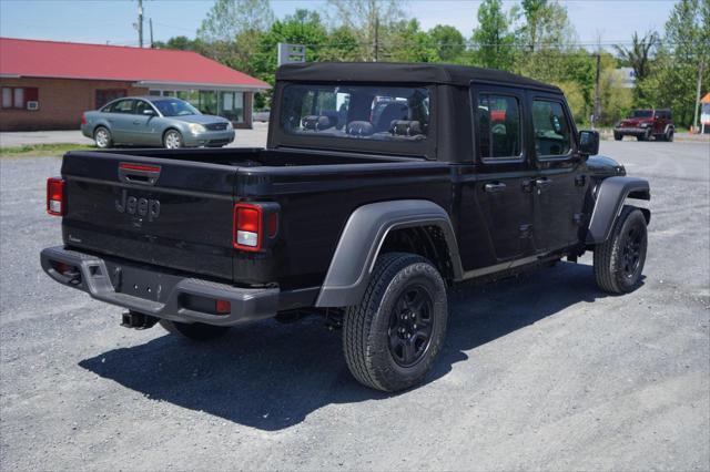 new 2024 Jeep Gladiator car, priced at $42,700