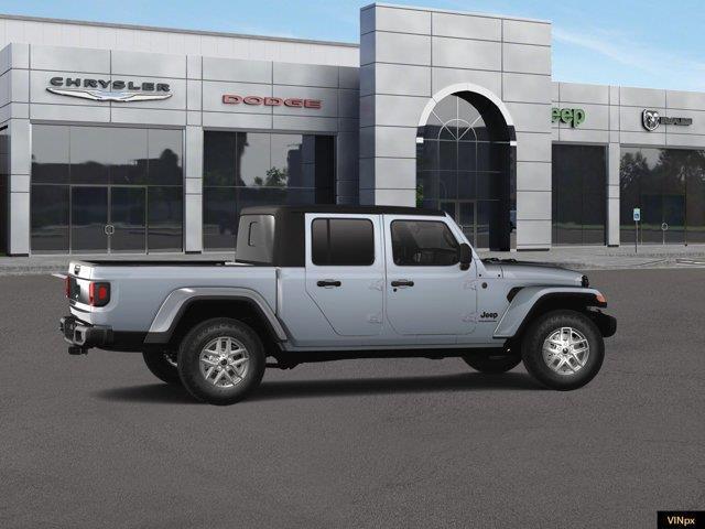 new 2024 Jeep Gladiator car, priced at $43,306