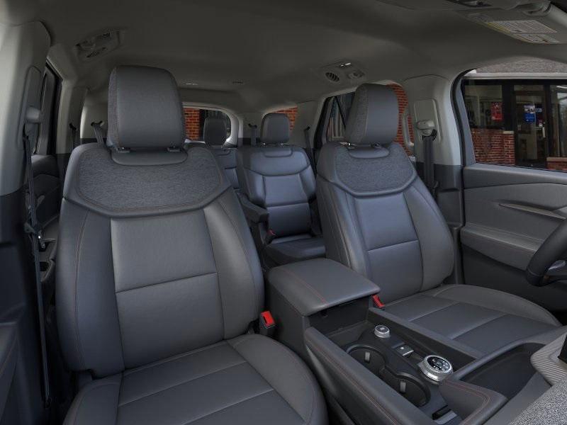 new 2025 Ford Explorer car, priced at $45,962