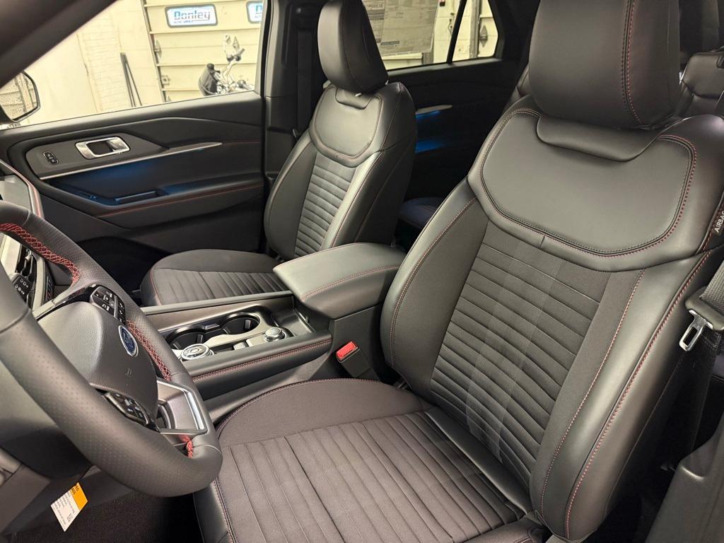 new 2025 Ford Explorer car, priced at $49,406