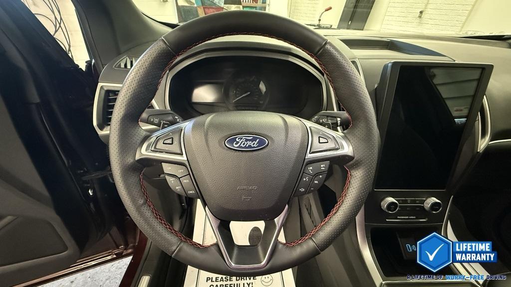 used 2022 Ford Edge car, priced at $29,409