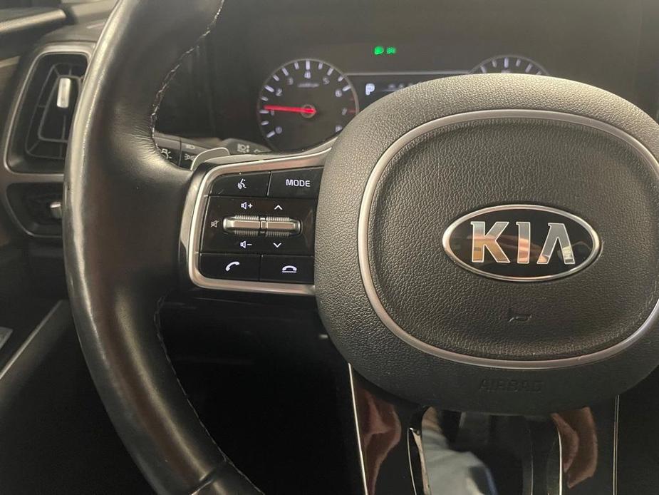 used 2021 Kia Sorento car, priced at $26,900