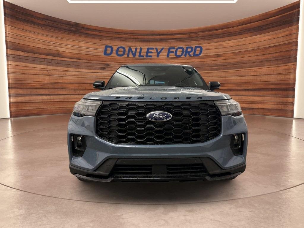 new 2025 Ford Explorer car, priced at $49,868