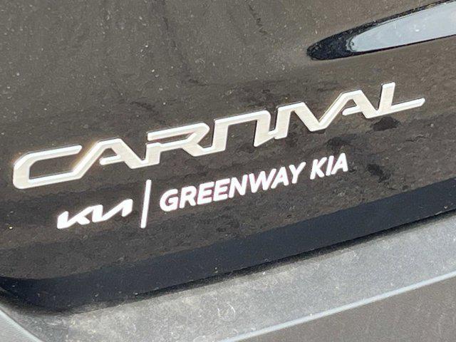 new 2025 Kia Carnival car, priced at $40,655