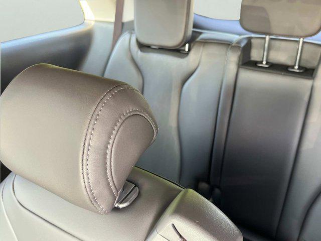 new 2025 Kia Carnival car, priced at $39,000