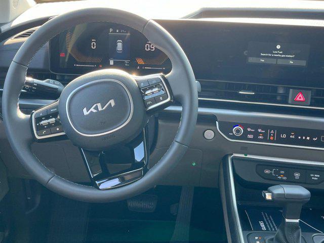 new 2025 Kia Carnival car, priced at $39,000