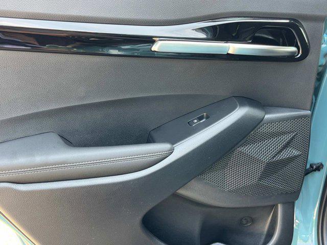 new 2025 Kia Seltos car, priced at $29,275