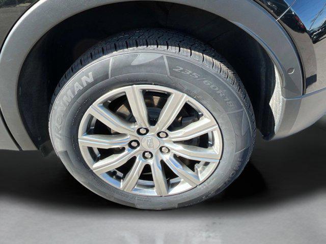 used 2022 Cadillac XT4 car, priced at $28,516