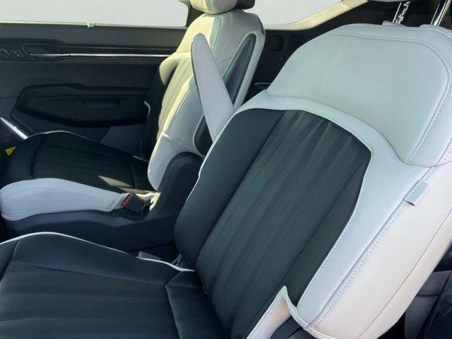 new 2026 Kia EV9 car, priced at $76,515