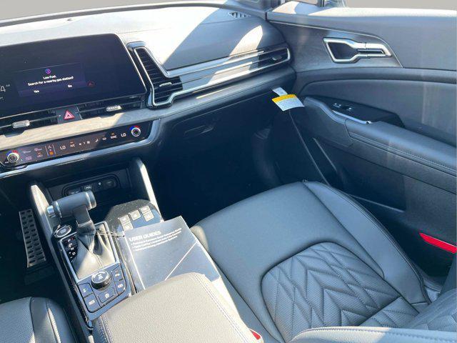 new 2025 Kia Sportage car, priced at $40,450