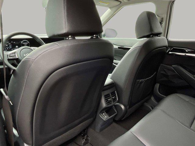 new 2025 Kia Seltos car, priced at $29,670
