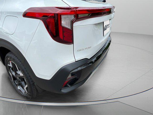 new 2025 Kia Seltos car, priced at $29,670