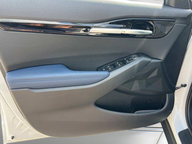 new 2025 Kia Seltos car, priced at $25,670