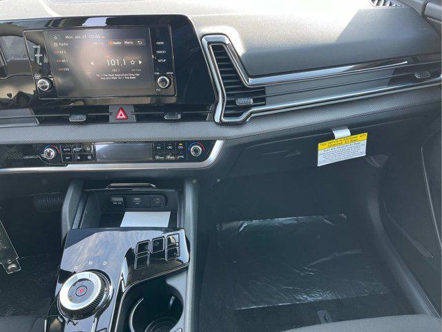 new 2025 Kia Sportage Hybrid car, priced at $30,140
