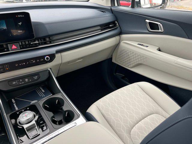 new 2025 Kia Carnival Hybrid car, priced at $45,845