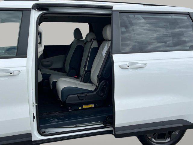 new 2025 Kia Carnival Hybrid car, priced at $45,845