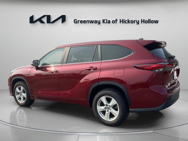 used 2023 Toyota Highlander car, priced at $33,397