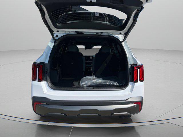 new 2025 Kia Sorento car, priced at $48,325