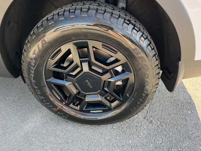 new 2025 Kia Sorento car, priced at $48,325