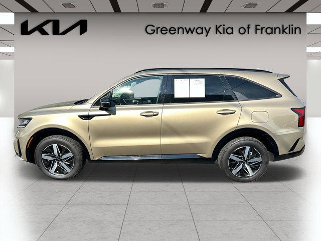 used 2021 Kia Sorento car, priced at $24,375