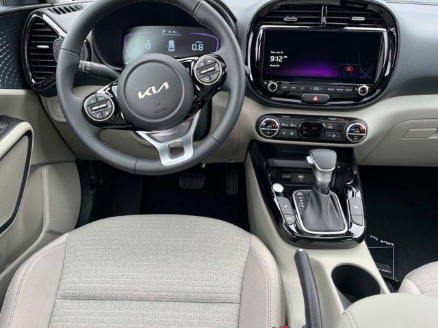 new 2025 Kia Soul car, priced at $24,860