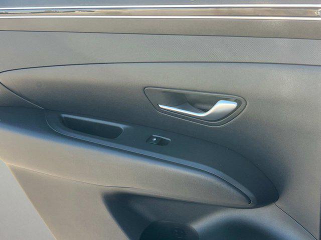 used 2023 Hyundai TUCSON Hybrid car, priced at $23,998