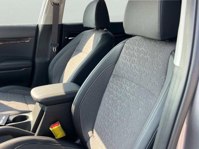new 2025 Kia Seltos car, priced at $25,275