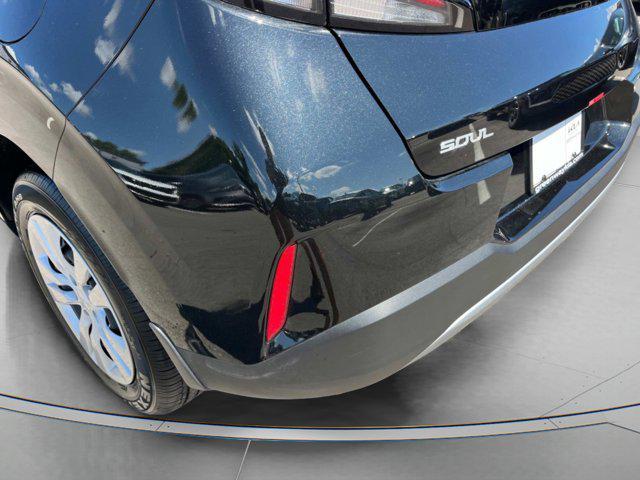 new 2025 Kia Soul car, priced at $20,507