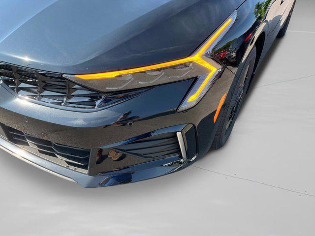 new 2025 Kia K5 car, priced at $27,050