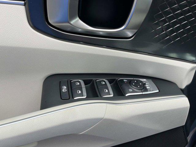 new 2025 Kia Sorento car, priced at $37,030