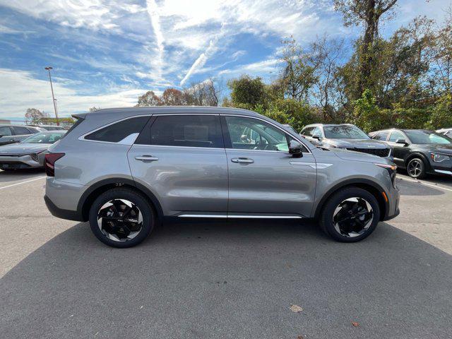 new 2025 Kia Sorento Hybrid car, priced at $42,090