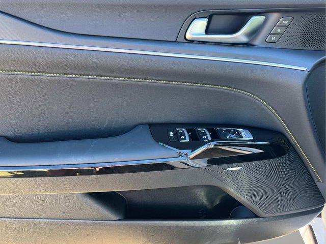 new 2025 Kia K5 car, priced at $39,325