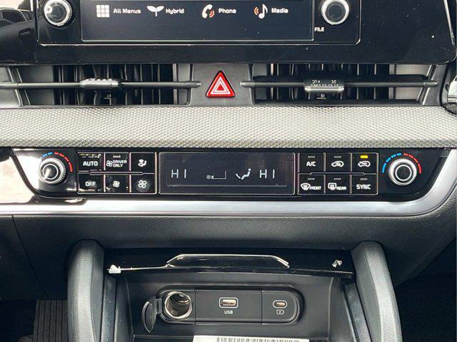 new 2025 Kia Sportage Hybrid car, priced at $30,535