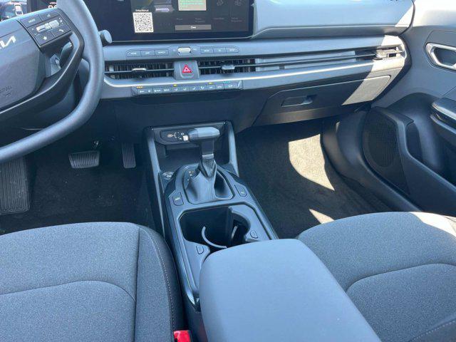 new 2025 Kia K4 car, priced at $23,052