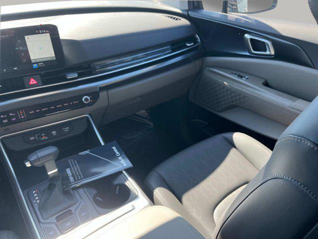 new 2025 Kia Carnival car, priced at $39,000