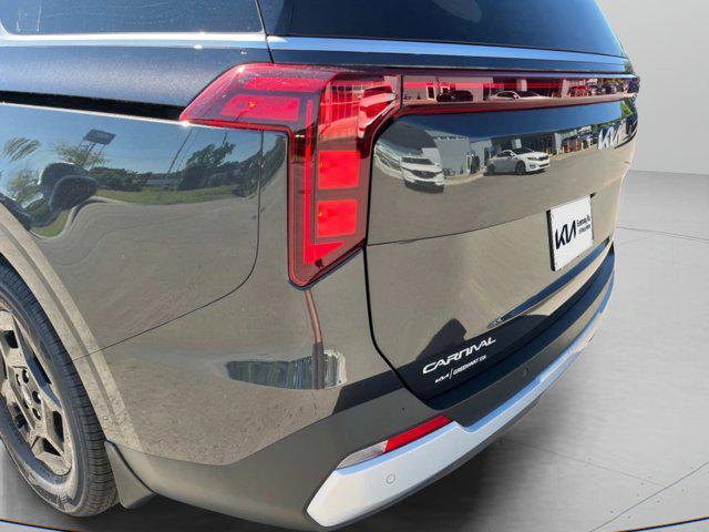 new 2025 Kia Carnival car, priced at $39,000