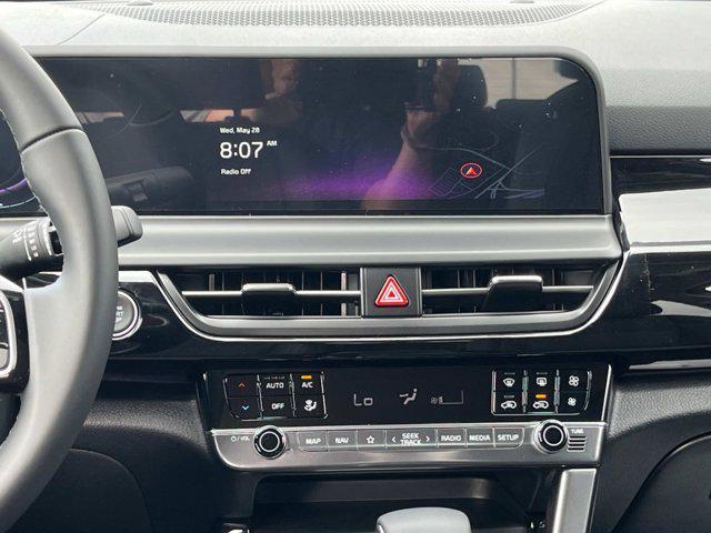 new 2025 Kia Seltos car, priced at $25,670
