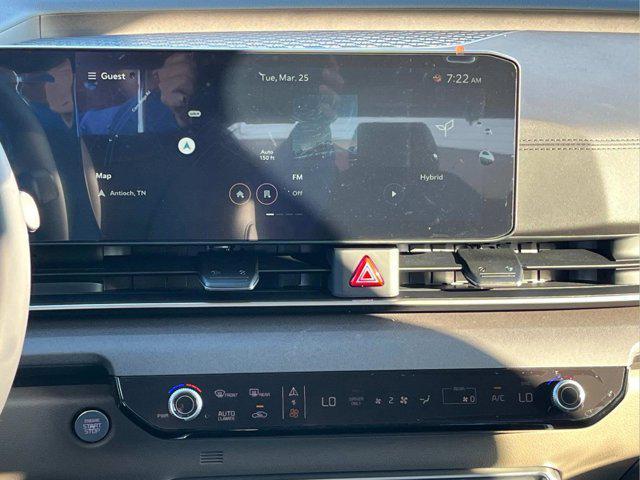 new 2025 Kia Carnival Hybrid car, priced at $45,350