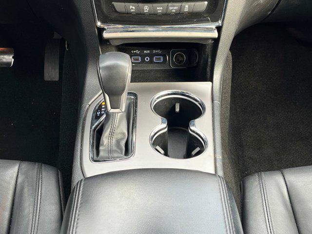 used 2022 Jeep Grand Cherokee car, priced at $23,995