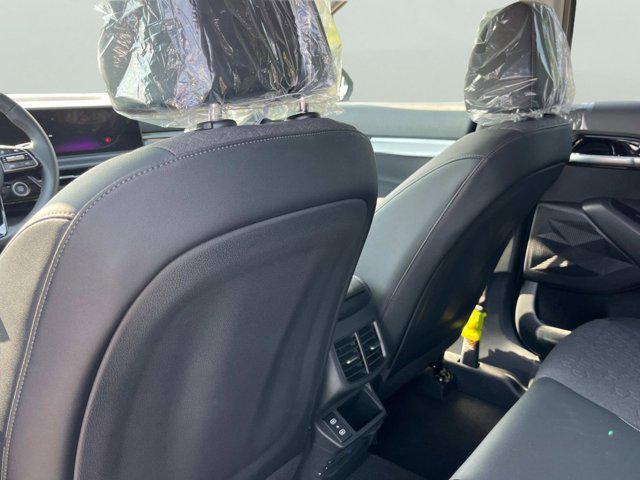 new 2025 Kia Seltos car, priced at $26,627