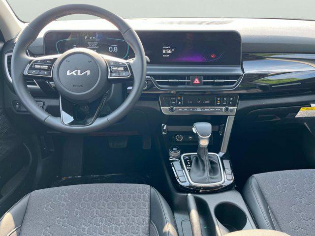 new 2025 Kia Seltos car, priced at $26,627